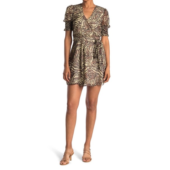 Walter Baker Dresses & Skirts - Walter Baker womens Brandi puff sleeve mini wrap dress animal print sz L